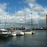 Bootsfahrschule-Likedeeler-Stralsund-Sportbootführerschein-Ausbildung-im-Hafen